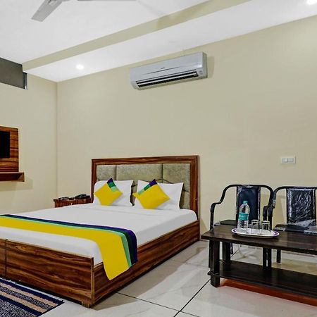 מלון Sohāna Itsy By Treebo - Sk Grand - Sector 80 Mohali מראה חיצוני תמונה