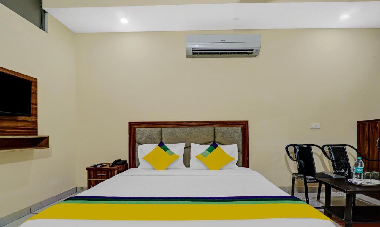 מלון Sohāna Itsy By Treebo - Sk Grand - Sector 80 Mohali מראה חיצוני תמונה